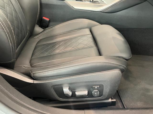 ４シリーズ Ｍ４４０ｉ　ｘＤｒｉｖｅグランクーペ　認定中古車　Ｍ　スポーツ　ブレーキ　　Ｍ　スポーツディファレンシャル　アダプティブ　Ｍ　サスペンション　コンフォートアクセス　電動サンルーフ　シート　ヒーター　運転席／助手席（25枚目）