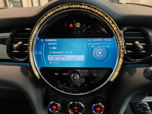 ＭＩＮＩ ＪＣＷ　プレミアムプラスパッケージ　ＪＣＷトリム　認定中古車　ステアリング　ホイール　ナッパ　レザー　格納機能付きドアミラー　コンフォートアクセス　　Ｒ　ビューカメラ　Ｆ　アーム　レスト　　アダプティブ　クルーズ　コントロール（26枚目）