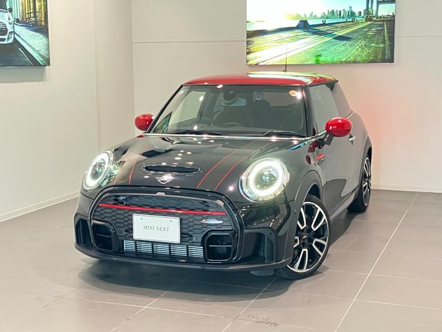 ＭＩＮＩ ＪＣＷ　プレミアムプラスパッケージ　ＪＣＷトリム　認定中古車　ステアリング　ホイール　ナッパ　レザー　格納機能付きドアミラー　コンフォートアクセス　　Ｒ　ビューカメラ　Ｆ　アーム　レスト　　アダプティブ　クルーズ　コントロール（39枚目）