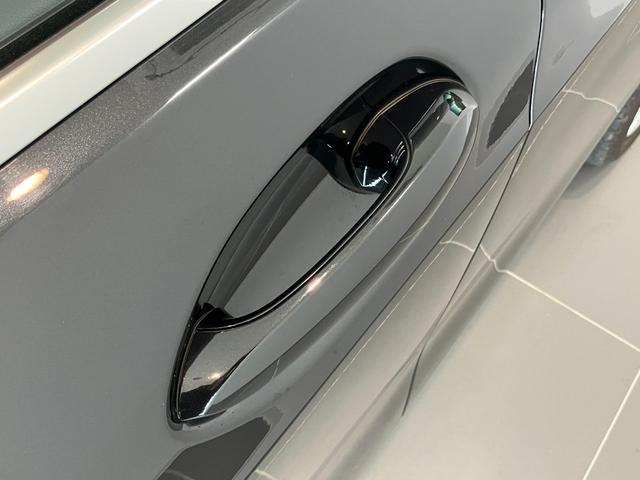 1シリーズ 118d プレイ 認定中古車 BMW アロイ ホイール マルチ スポーク スタイリング オートマチック トランク リッド ロック  コンフォート アクセス システム  ETC内蔵型ルーム ミラー Aクルーズコントロール(20枚目)