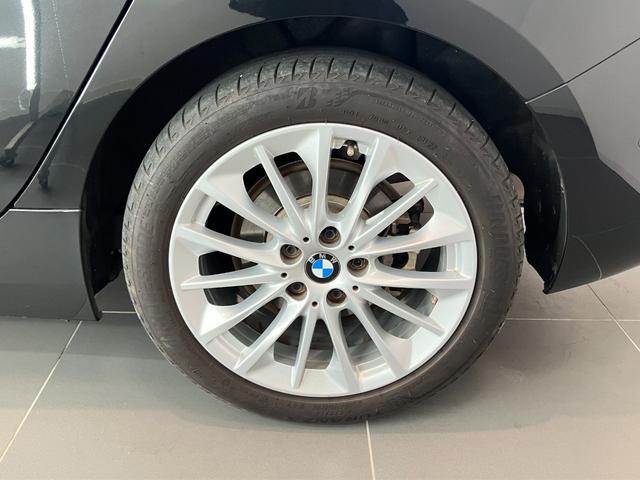 1シリーズ 118d プレイ 認定中古車 BMW アロイ ホイール マルチ スポーク スタイリング オートマチック トランク リッド ロック  コンフォート アクセス システム  ETC内蔵型ルーム ミラー Aクルーズコントロール(22枚目)