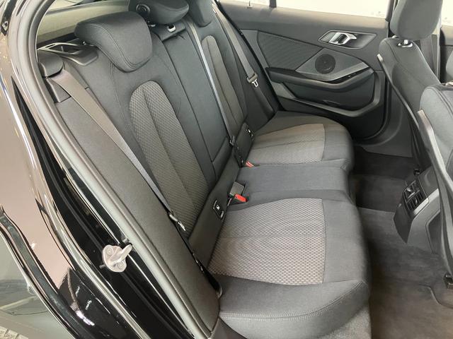 1シリーズ 118d プレイ 認定中古車 BMW アロイ ホイール マルチ スポーク スタイリング オートマチック トランク リッド ロック  コンフォート アクセス システム  ETC内蔵型ルーム ミラー Aクルーズコントロール(23枚目)