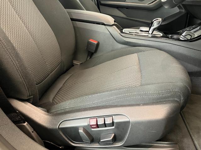 1シリーズ 118d プレイ 認定中古車 BMW アロイ ホイール マルチ スポーク スタイリング オートマチック トランク リッド ロック  コンフォート アクセス システム  ETC内蔵型ルーム ミラー Aクルーズコントロール(24枚目)