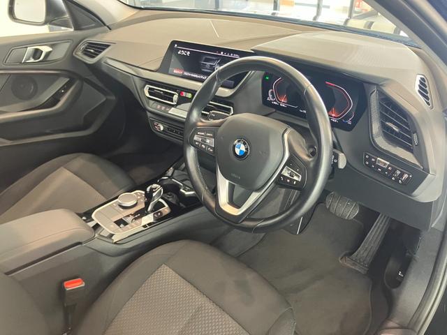1シリーズ 118d プレイ 認定中古車 BMW アロイ ホイール マルチ スポーク スタイリング オートマチック トランク リッド ロック  コンフォート アクセス システム  ETC内蔵型ルーム ミラー Aクルーズコントロール(26枚目)