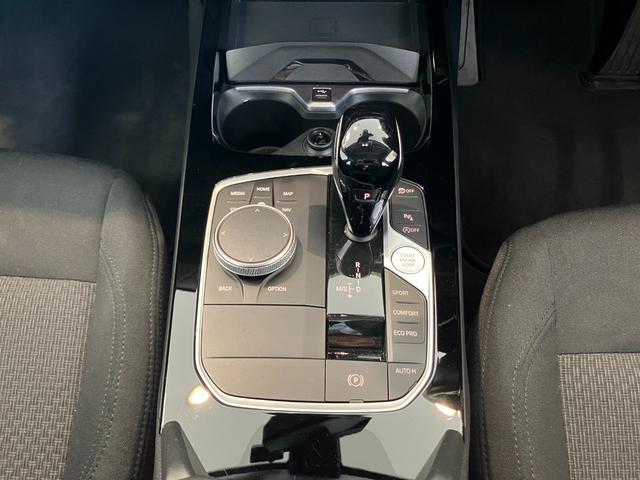 1シリーズ 118d プレイ 認定中古車 BMW アロイ ホイール マルチ スポーク スタイリング オートマチック トランク リッド ロック  コンフォート アクセス システム  ETC内蔵型ルーム ミラー Aクルーズコントロール(39枚目)