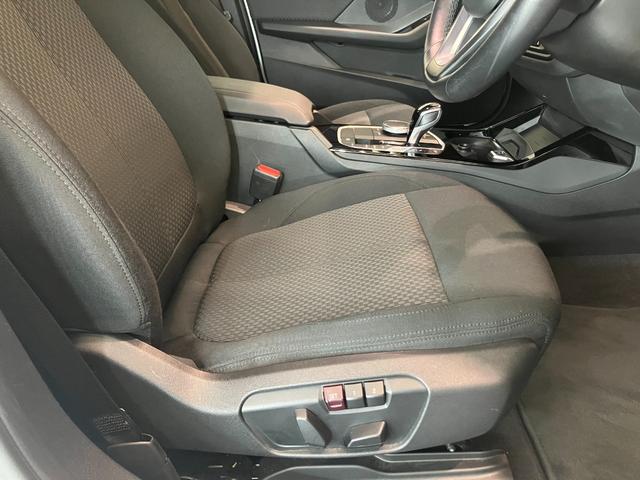 1シリーズ 118d プレイ 認定中古車 MW アロイ ホイール マルチ スポーク スタイリング オートマチック トランク リッド ロック コンフォート アクセス システム ETC内蔵型ルーム ミラー 電動シート調節 メモリー付(24枚目)