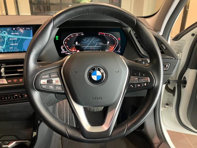 1シリーズ 118d プレイ 認定中古車 MW アロイ ホイール マルチ スポーク スタイリング オートマチック トランク リッド ロック コンフォート アクセス システム ETC内蔵型ルーム ミラー 電動シート調節 メモリー付(33枚目)