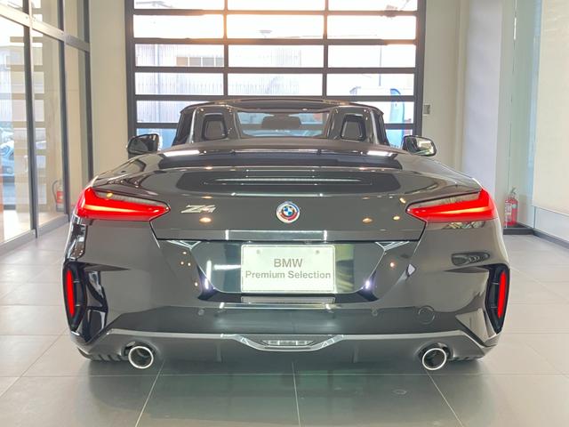 Ｚ４ ｓＤｒｉｖｅ２０ｉ　Ｍスポーツ　認定中古車　コンフォート　アクセス　システム　Ｍ　スポーツ　パッケージ　ウィンド　スクリーン　電動シート調節　メモリー付　ランバー　サポート　運転席／助手席　Ａクルーズコントロール＋Ｓｔｏｐ＆Ｇｏ機能（3枚目）