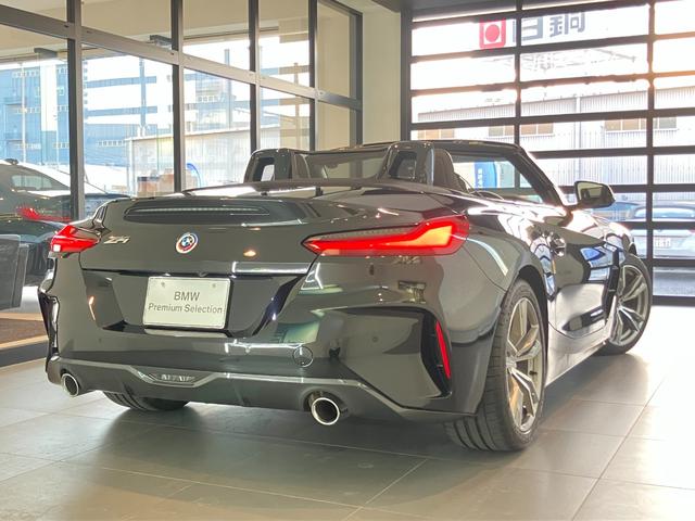 Ｚ４ ｓＤｒｉｖｅ２０ｉ　Ｍスポーツ　認定中古車　コンフォート　アクセス　システム　Ｍ　スポーツ　パッケージ　ウィンド　スクリーン　電動シート調節　メモリー付　ランバー　サポート　運転席／助手席　Ａクルーズコントロール＋Ｓｔｏｐ＆Ｇｏ機能（6枚目）