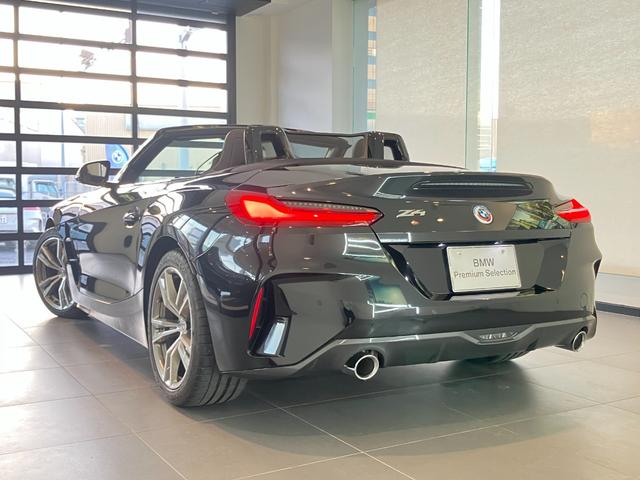 Ｚ４ ｓＤｒｉｖｅ２０ｉ　Ｍスポーツ　認定中古車　コンフォート　アクセス　システム　Ｍ　スポーツ　パッケージ　ウィンド　スクリーン　電動シート調節　メモリー付　ランバー　サポート　運転席／助手席　Ａクルーズコントロール＋Ｓｔｏｐ＆Ｇｏ機能（7枚目）