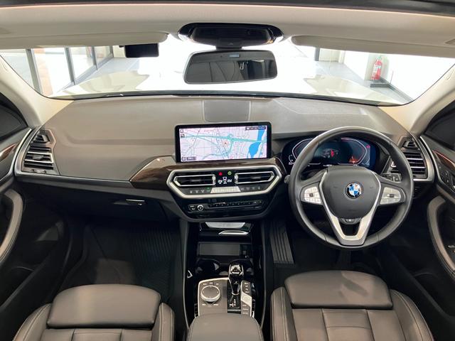 X3 xDrive 20d 認定中古車 パフォーマンス コントロール バリアブル スポーツ ステアリング コンフォート アクセス システム アコースティック コンフォート ガラス 電動パノラマルーフ(13枚目)