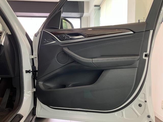 X3 xDrive 20d 認定中古車 パフォーマンス コントロール バリアブル スポーツ ステアリング コンフォート アクセス システム アコースティック コンフォート ガラス 電動パノラマルーフ(41枚目)