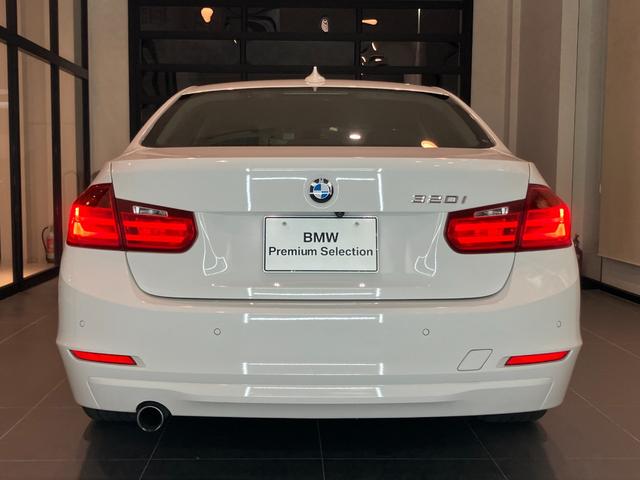 3シリーズ 320i スポーツ 認定中古車 コンフォート アクセス システム 自動防眩ルームミラー 電動シート調節 メモリー付 R パーク ディスタンス コントロール(PDC) R パーク ディスタンス コントロール(PDC)(3枚目)