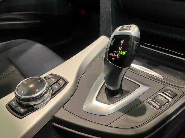 3シリーズ 320i スポーツ 認定中古車 コンフォート アクセス システム 自動防眩ルームミラー 電動シート調節 メモリー付 R パーク ディスタンス コントロール(PDC) R パーク ディスタンス コントロール(PDC)(9枚目)