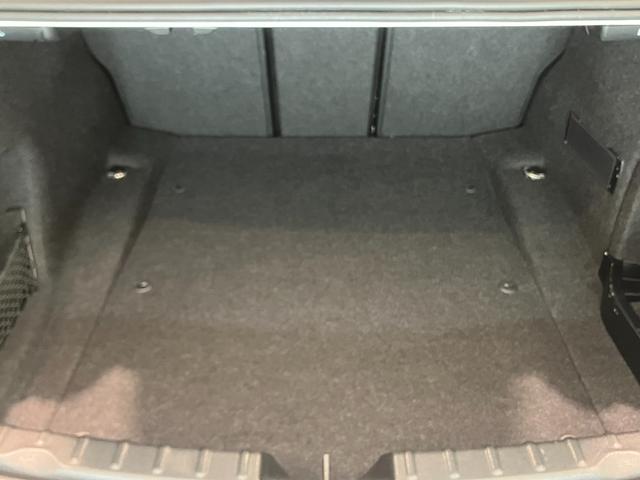 3シリーズ 320i スポーツ 認定中古車 コンフォート アクセス システム 自動防眩ルームミラー 電動シート調節 メモリー付 R パーク ディスタンス コントロール(PDC) R パーク ディスタンス コントロール(PDC)(17枚目)