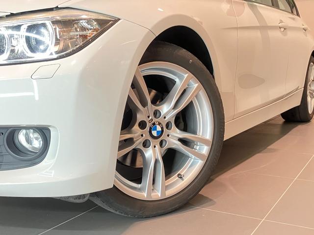 3シリーズ 320i スポーツ 認定中古車 コンフォート アクセス システム 自動防眩ルームミラー 電動シート調節 メモリー付 R パーク ディスタンス コントロール(PDC) R パーク ディスタンス コントロール(PDC)(20枚目)