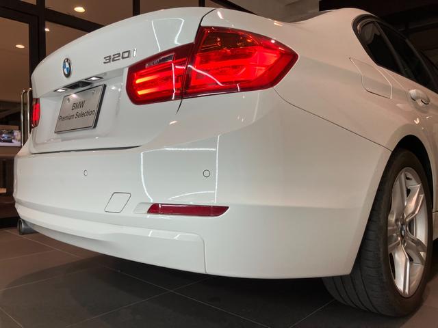 3シリーズ 320i スポーツ 認定中古車 コンフォート アクセス システム 自動防眩ルームミラー 電動シート調節 メモリー付 R パーク ディスタンス コントロール(PDC) R パーク ディスタンス コントロール(PDC)(44枚目)