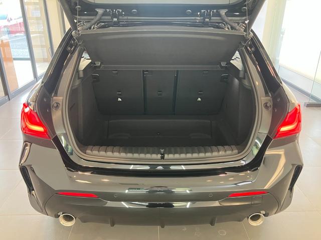 １シリーズ １１８ｄ　Ｍスポーツ　認定中古車　オートマチック　トランク　リッド　ロック　　コンフォートアクセス　Ｍ　スポーツ　パッケージ　　ＥＴＣ内蔵型ルーム　ミラー　電動シート調節　メモリー付（16枚目）