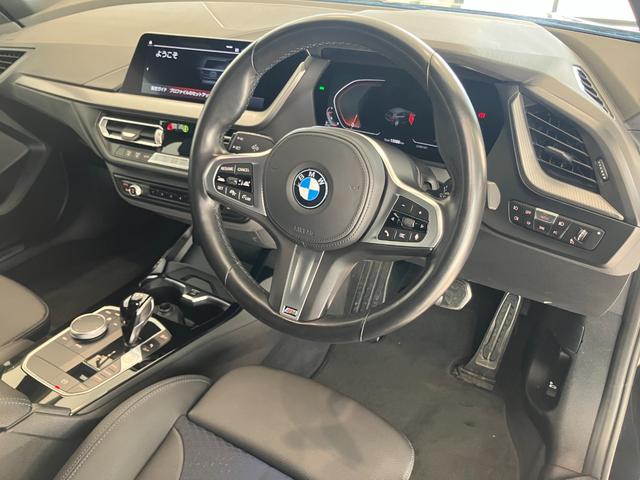 １シリーズ １１８ｄ　Ｍスポーツ　認定中古車　オートマチック　トランク　リッド　ロック　　コンフォートアクセス　Ｍ　スポーツ　パッケージ　　ＥＴＣ内蔵型ルーム　ミラー　電動シート調節　メモリー付（24枚目）