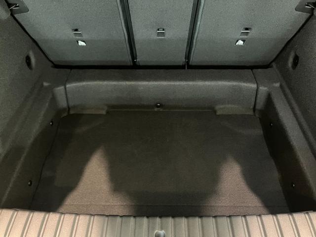 １シリーズ １１８ｄ　Ｍスポーツ　認定中古車　オートマチック　トランク　リッド　ロック　コンフォートアクセス　　Ｍ　スポーツ　パッケージ　ＥＴＣ内蔵型ルーム　ミラー　Ａクルーズコントロール＋Ｓｔｏｐ＆Ｇｏ機能（17枚目）