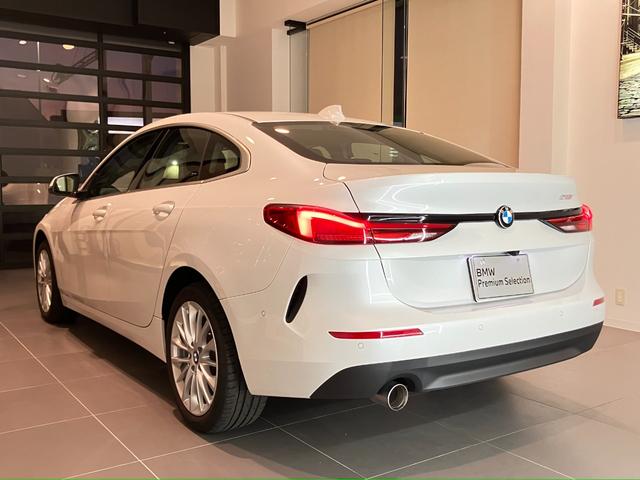 ２シリーズ ２１８ｉグランクーペ　プレイ　認定中古車　ＢＭＷ　アロイ　ホイール　マルチ　スポーク　スタイリング　格納機能付きドアミラー　コンフォート　アクセス　システム　ＥＴＣ内蔵型ルーム　ミラー　Ａクルーズコントロール＋Ｓｔｏｐ＆Ｇｏ機能（7枚目）
