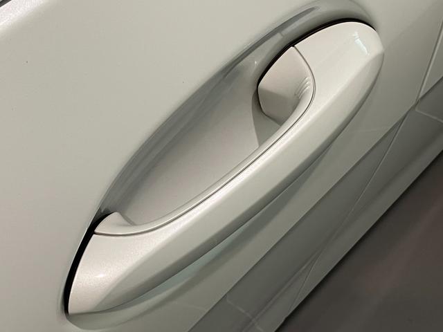 ２シリーズ ２１８ｉグランクーペ　プレイ　認定中古車　ＢＭＷ　アロイ　ホイール　マルチ　スポーク　スタイリング　格納機能付きドアミラー　コンフォート　アクセス　システム　ＥＴＣ内蔵型ルーム　ミラー　Ａクルーズコントロール＋Ｓｔｏｐ＆Ｇｏ機能（19枚目）