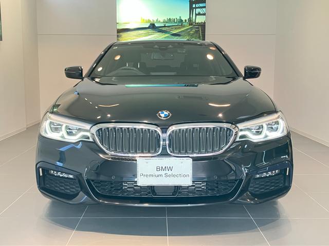 ５シリーズ ５２３ｄ　ｘＤｒｉｖｅ　Ｍスピリット　認定中古車　ＢＭＷアロイ　ホイール　ダブルスポーク　コンフォートアクセス　　Ｍ　スポーツ　パッケージ　　Ｄｒｉｖｉｎｇ　Ａｓｓｉｓｔａｎｔ　Ｐｌｕｓ（2枚目）