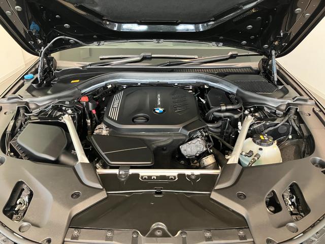 ５シリーズ ５２３ｄ　ｘＤｒｉｖｅ　Ｍスピリット　認定中古車　ＢＭＷアロイ　ホイール　ダブルスポーク　コンフォートアクセス　　Ｍ　スポーツ　パッケージ　　Ｄｒｉｖｉｎｇ　Ａｓｓｉｓｔａｎｔ　Ｐｌｕｓ（15枚目）