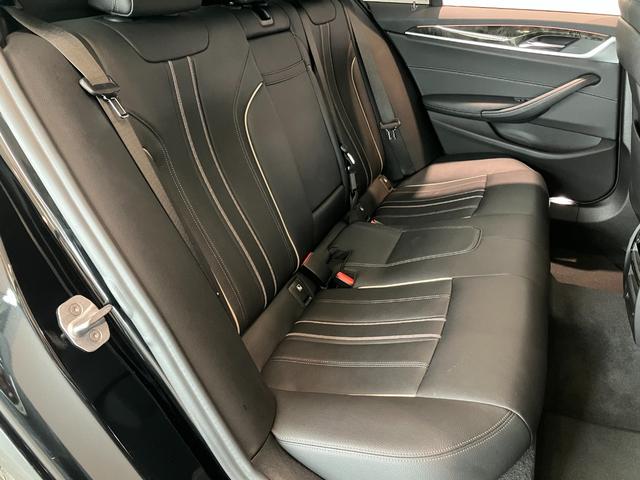 ５シリーズ ５２３ｄ　ｘＤｒｉｖｅ　Ｍスピリット　認定中古車　ＢＭＷアロイ　ホイール　ダブルスポーク　コンフォートアクセス　　Ｍ　スポーツ　パッケージ　　Ｄｒｉｖｉｎｇ　Ａｓｓｉｓｔａｎｔ　Ｐｌｕｓ（23枚目）