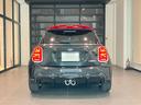 ＪＣＷ　プレミアムプラスパッケージ　ＪＣＷトリム　認定中古車　ステアリング　ホイール　ナッパ　レザー　格納機能付きドアミラー　コンフォートアクセス　　Ｒ　ビューカメラ　Ｆ　アーム　レスト　　アダプティブ　クルーズ　コントロール（37枚目）