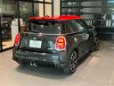 ＪＣＷ　プレミアムプラスパッケージ　ＪＣＷトリム　認定中古車　ステアリング　ホイール　ナッパ　レザー　格納機能付きドアミラー　コンフォートアクセス　　Ｒ　ビューカメラ　Ｆ　アーム　レスト　　アダプティブ　クルーズ　コントロール（40枚目）