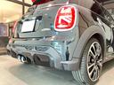ＪＣＷ　プレミアムプラスパッケージ　ＪＣＷトリム　認定中古車　ステアリング　ホイール　ナッパ　レザー　格納機能付きドアミラー　コンフォートアクセス　　Ｒ　ビューカメラ　Ｆ　アーム　レスト　　アダプティブ　クルーズ　コントロール（42枚目）