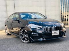 当社でお買い上げ頂いたお車は、全国のＢＭＷ正規ディーラーをご利用いただけます。遠方の方や、旅先でのトラブルに見舞われた場合もご安心ください。 5