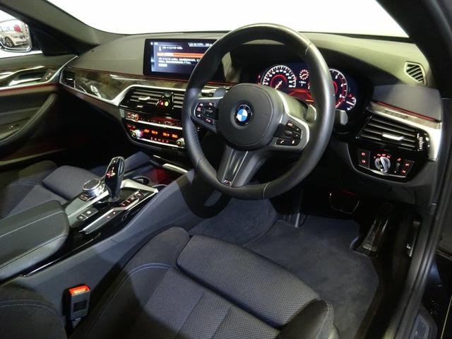 523d Mスポーツ 認定中古車 ACC 19インチアルミ(4枚目)