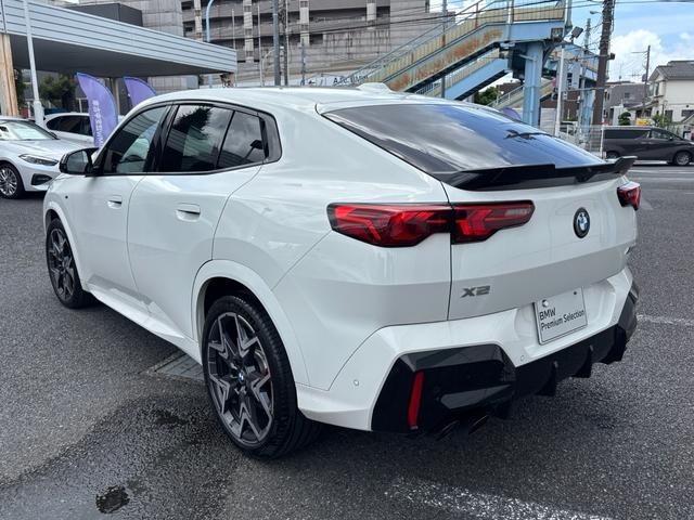 X2 M35i xDrive 認定中古保証(2年保証)、走行距離:2.500Km、全周囲カメラ、前後安全センサー、展示・試乗車、ハーマン スピーカー、Mブレーキ、(35枚目)