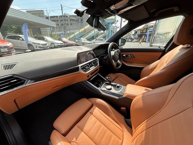 ３シリーズ ３２０ｄ　ｘＤｒｉｖｅ　ＭスポＥＤジョイ＋ハイライＰ　認定中古保証　フルレザー　茶革　禁煙車　Ｍパフォーマンスブレーキ（2枚目）
