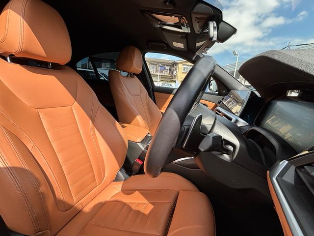 ３シリーズ ３２０ｄ　ｘＤｒｉｖｅ　ＭスポＥＤジョイ＋ハイライＰ　認定中古保証　フルレザー　茶革　禁煙車　Ｍパフォーマンスブレーキ（9枚目）