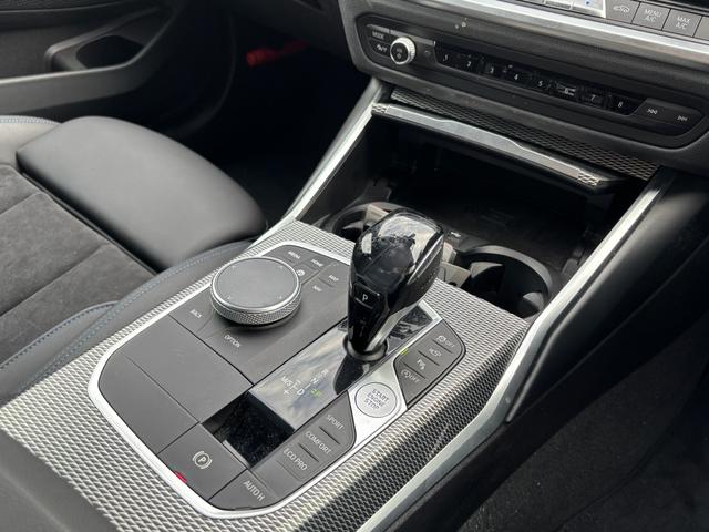 3シリーズ 320i Mスポーツ 認定中古車保証 ブラックレザー 純正アルミホイール ETC アラウンドビューカメラ(15枚目)