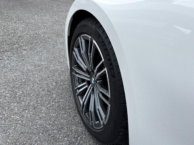 3シリーズ 320i Mスポーツ 認定中古車保証 ブラックレザー 純正アルミホイール ETC アラウンドビューカメラ(28枚目)