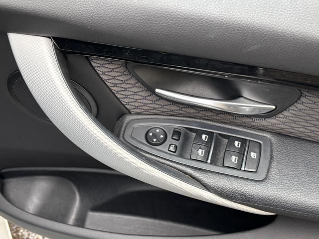3シリーズ 320i Mスポーツ 認定中古保証(1年間) 走行距離18000Km 前後安全センサー Bluetooth接続 ドライブレコーダー(10枚目)