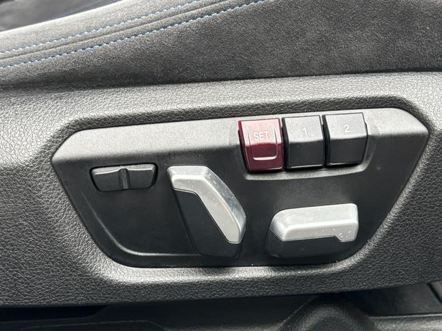 3シリーズ 320i Mスポーツ 認定中古保証(1年間) 走行距離18000Km 前後安全センサー Bluetooth接続 ドライブレコーダー(11枚目)