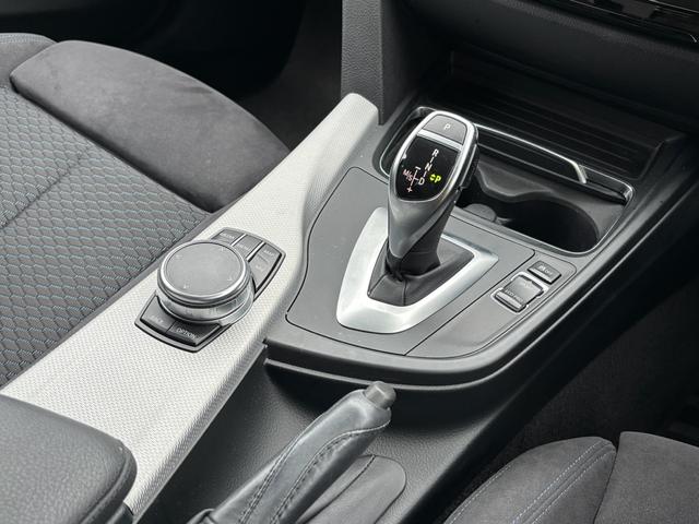 3シリーズ 320i Mスポーツ 認定中古保証(1年間) 走行距離18000Km 前後安全センサー Bluetooth接続 ドライブレコーダー(13枚目)