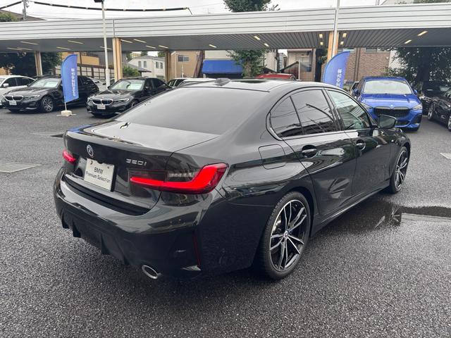 3シリーズ 320i Mスポーツ 認定中古保証2年 フルレザーシート  LEDヘッドライト 電動リアゲート 全周囲カメラ(22枚目)