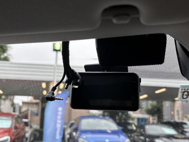 5シリーズ 523d xDrive ラグジュアリー 認定中古保証2年 フルレザーシート シートヒーター LEDヘッドライト 電動リアゲート(19枚目)