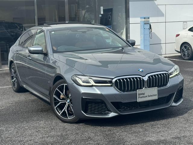 5シリーズ 523d xDriveMスポーツエディションジョイ+ 認定中古車保証 サンルーフ 茶レザーシート 純正ドラレコ前後 セレクトパッケージ ヘッドアップディスプレイ ブラインドスポットモニター TVチューナー ワイヤレス充電(22枚目)