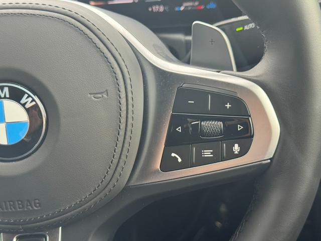 4シリーズ M440i xDriveカブリオレ デモカー 認定中古車保証 青キャリパーブレーキ 全周囲カメラ ブラウンレザー ヘッドアップディスプレイ 純正アルミホイール ETC(8枚目)