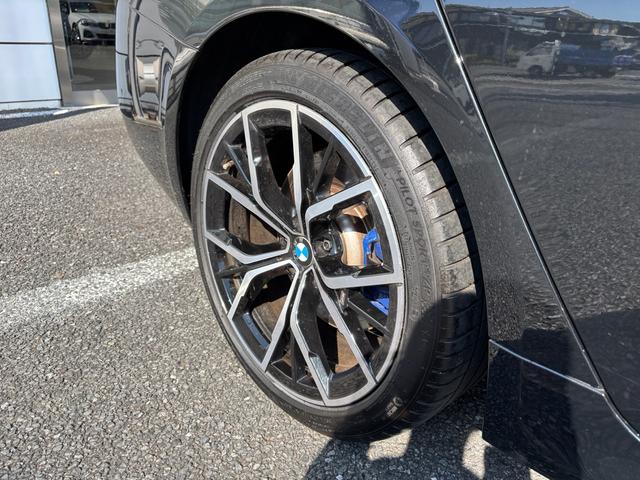 5シリーズ 530iツーリング Mスポーツ 認定中古保証【2年】禁煙車 全周囲カメラ フルレザーシート Bluetooth接続 ETC(31枚目)
