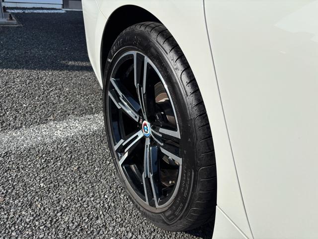3シリーズ 320d xDriveツーリング Mスポーツ 認定中古保証【2年】 Bluetooth接続 禁煙車 純正アルミホイール ETC バックカメラ(27枚目)