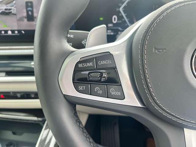 X7 xDrive 40d Mスポーツ 認定中古保証、走行距離10000Km、スカイラウンジルーフ、 6人乗り、 白革 MspPkgプロ B&Wサウンド、カーボンインテリア、アルミサイドステップ、全周囲カメラ(19枚目)