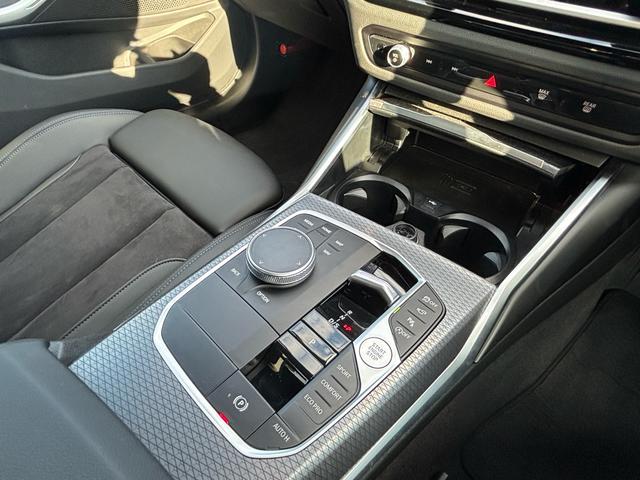 保証プランも多数準備致しております。アプルーブドカーは１年間、プレミアムセレクションは２年間の走行距離無制限保証が無償付帯致します。別途有償にて延長保証も準備致しております。